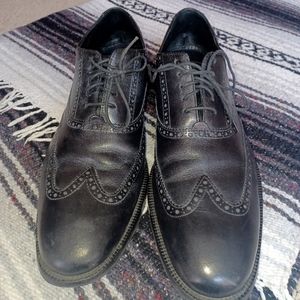 Men's casual shoes